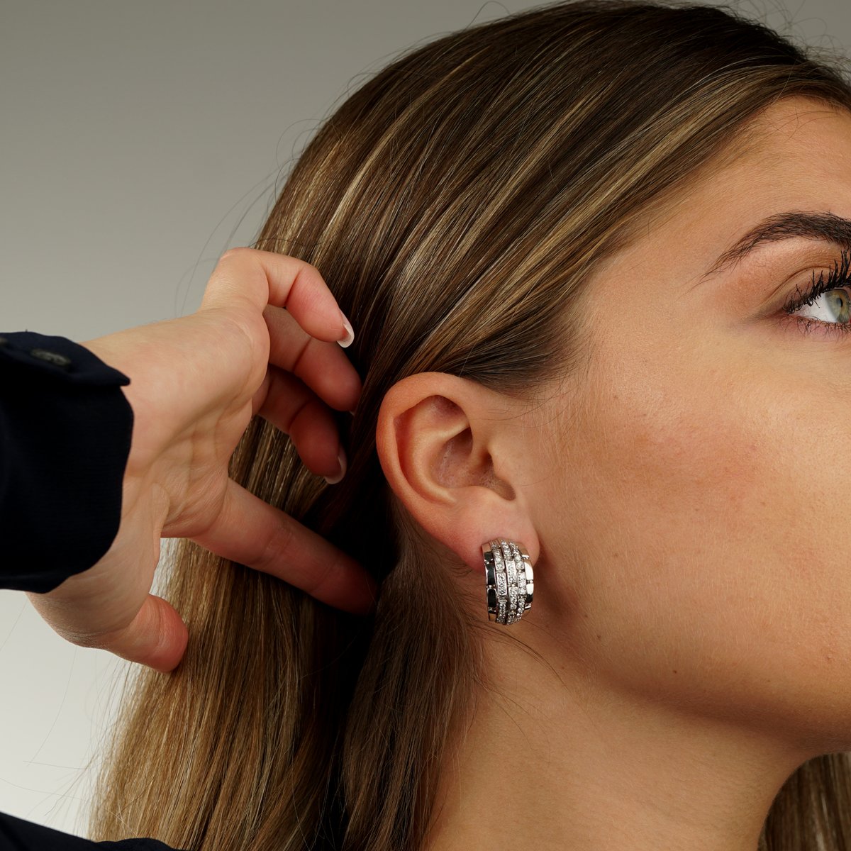 Cartier Panthere Oriane Diamond 18k White Gold Hoop Earrings