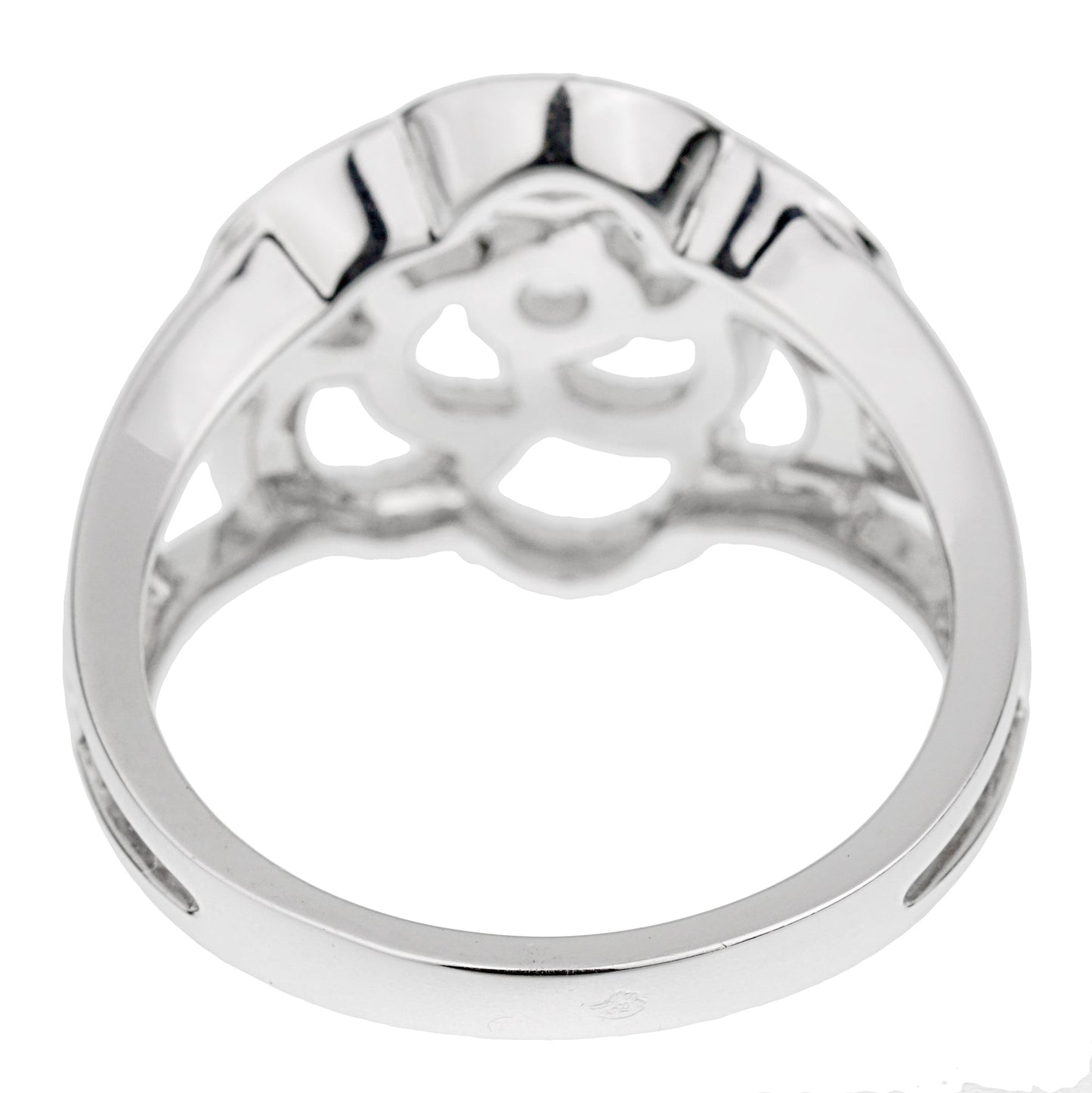 Chanel Camellia 18k White Gold Diamond Cocktail Ring