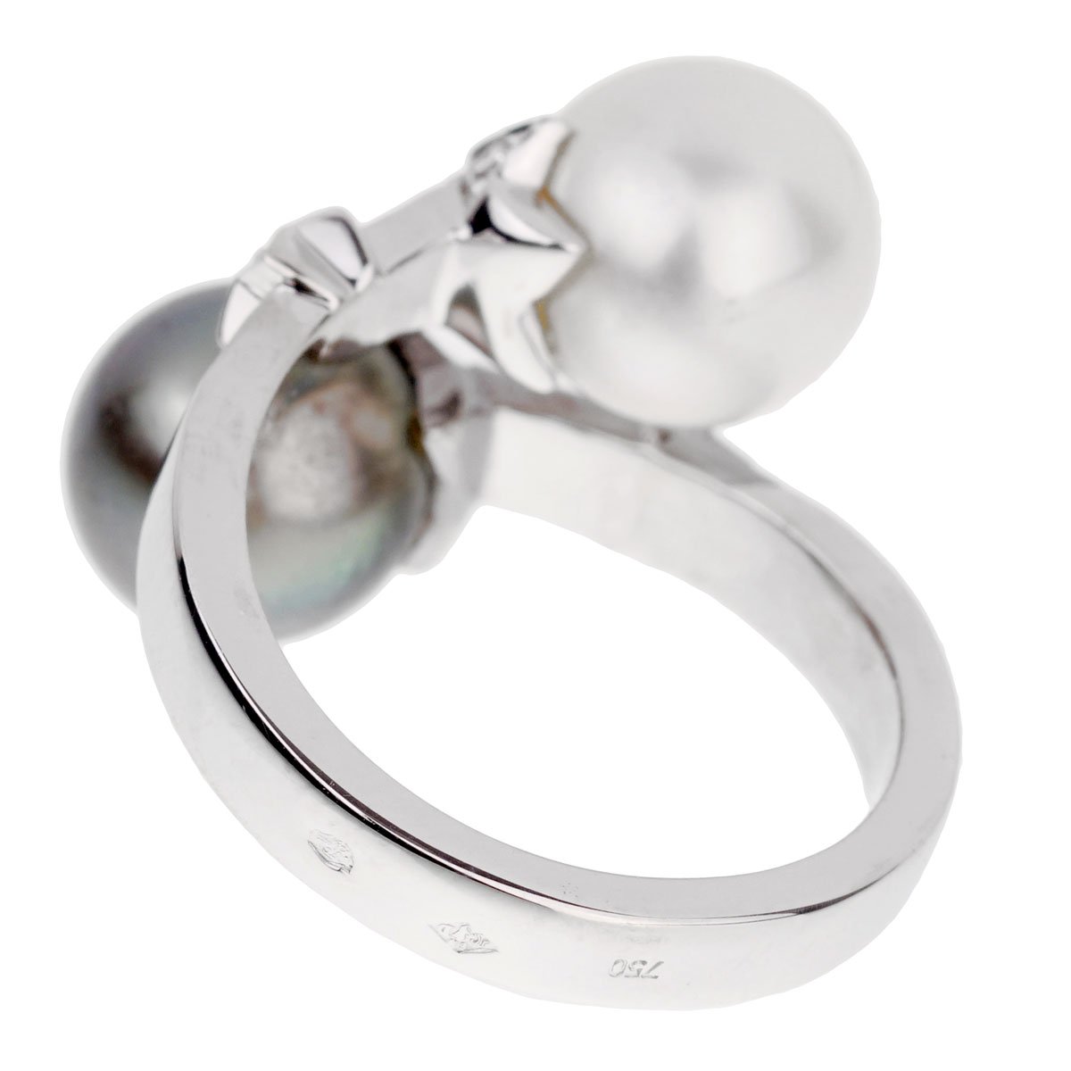 Chanel Diamond Pearl Bypass White Gold Ring