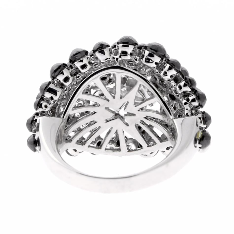Charade Diamond Cocktail Star 18k White Gold Ring