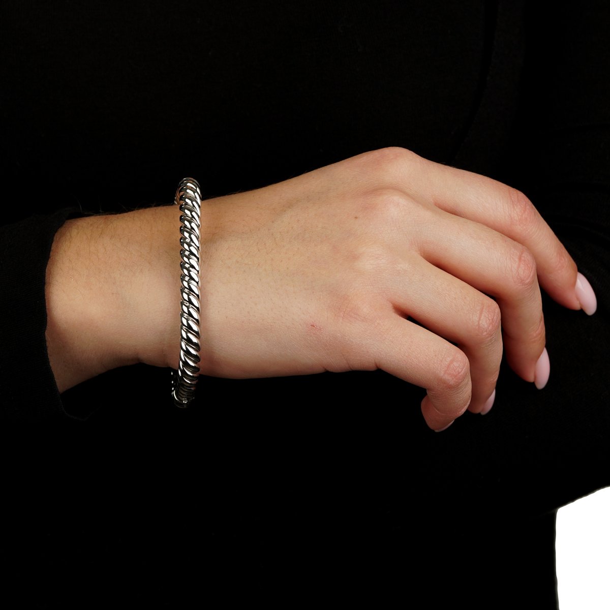 Van Cleef Arpels Braided 18k White Gold Bangle Bracelet