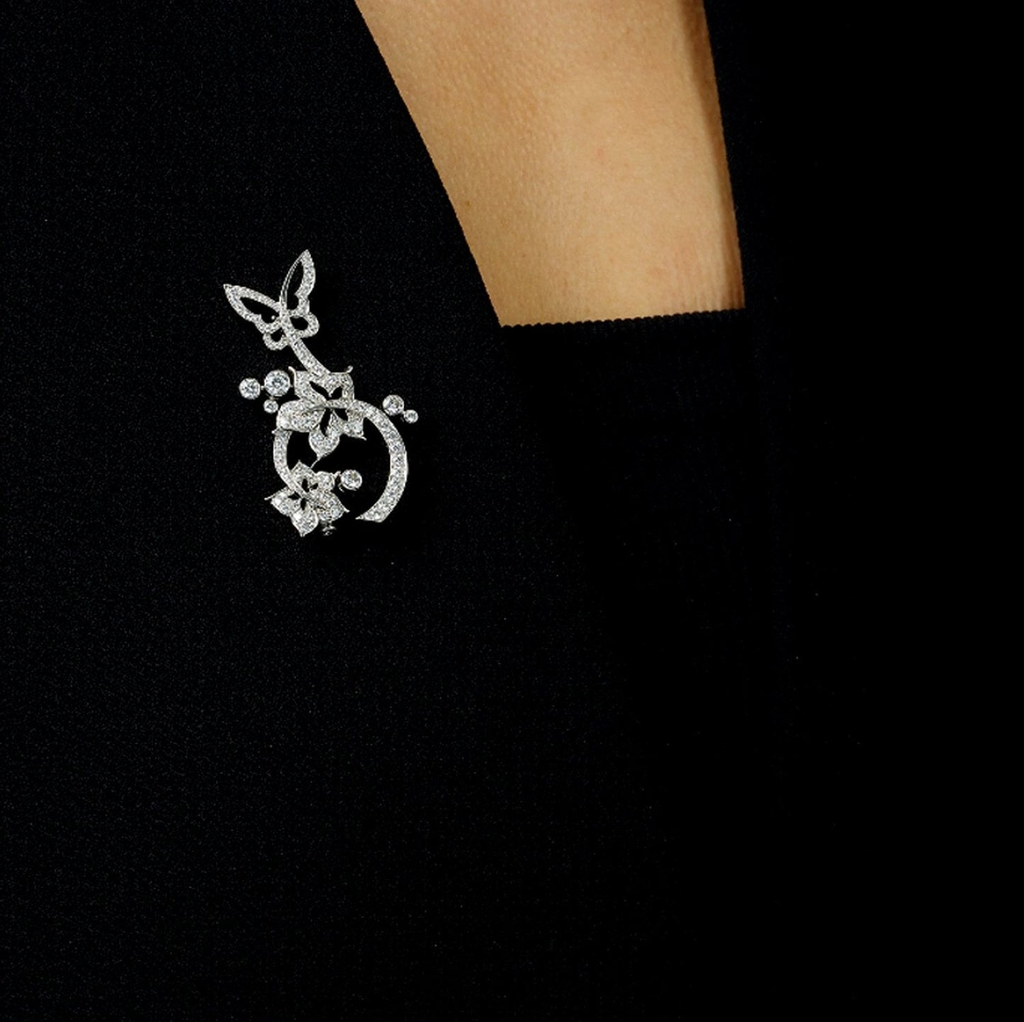 Van Cleef & Arpels Butterfly Diamond 18k White Gold Brooch Necklace
