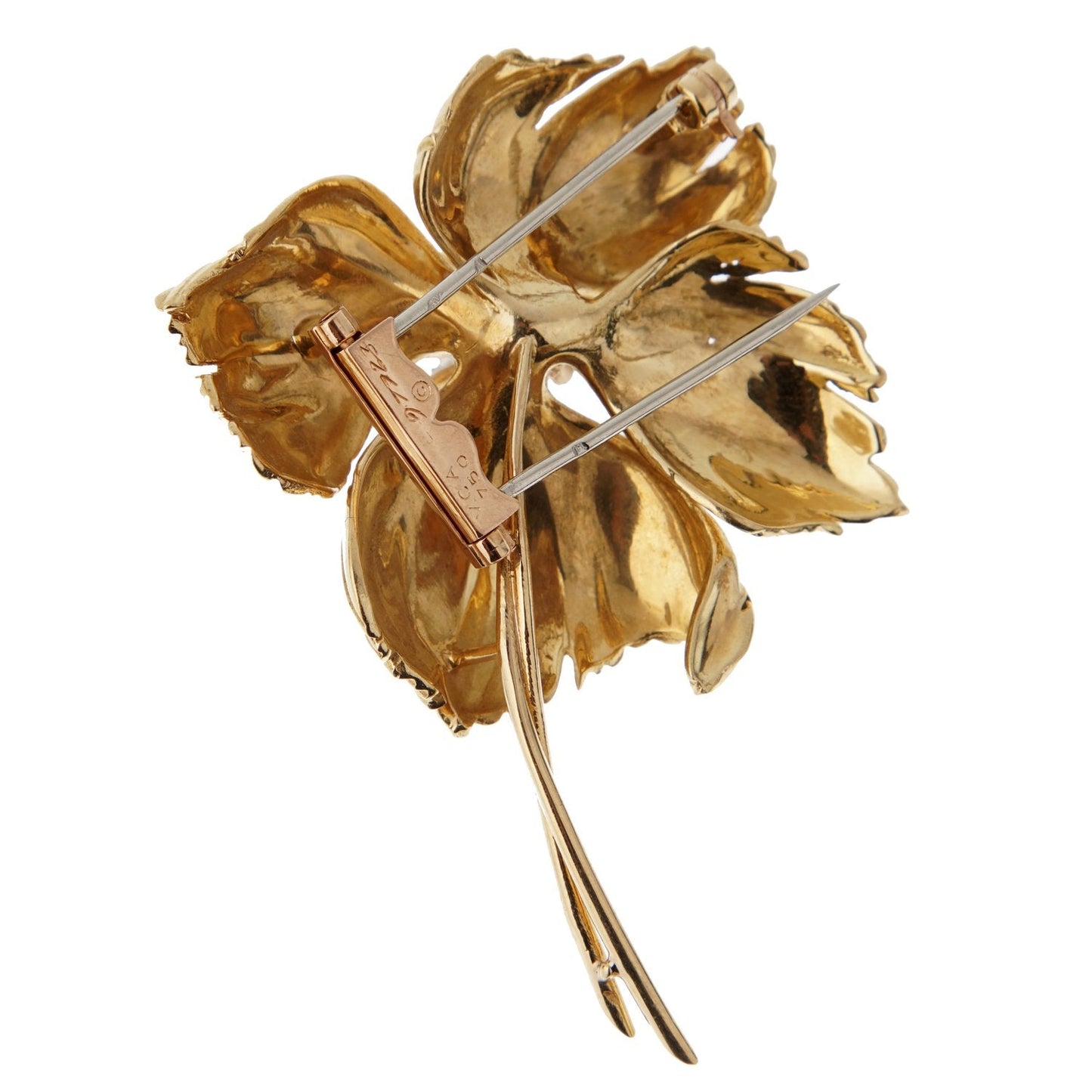 Van Cleef & Arpels Flower Diamond Gold Brooch