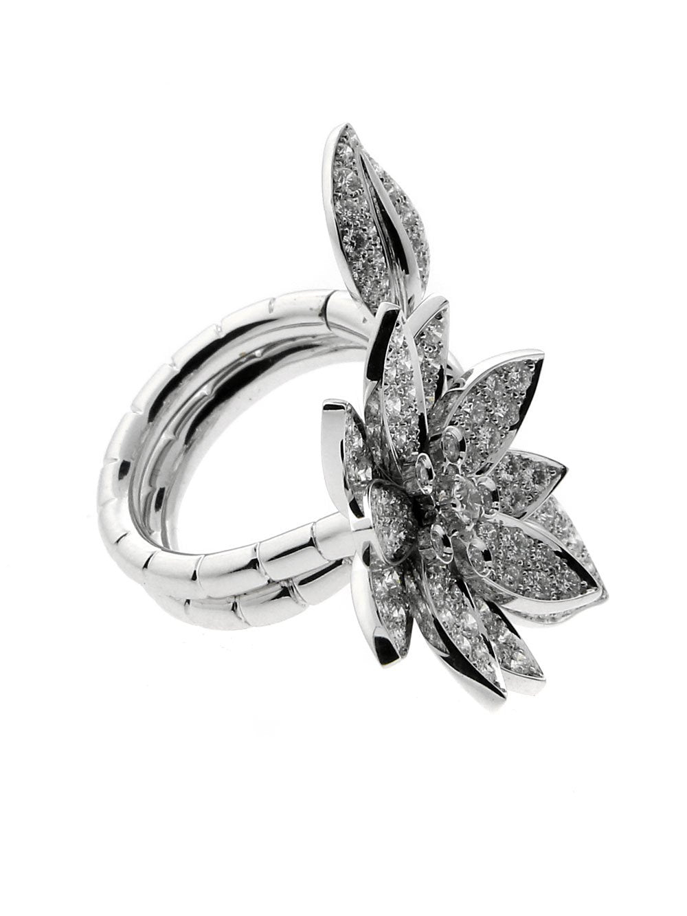 Van Cleef & Arpels Lotus Diamond Ring
