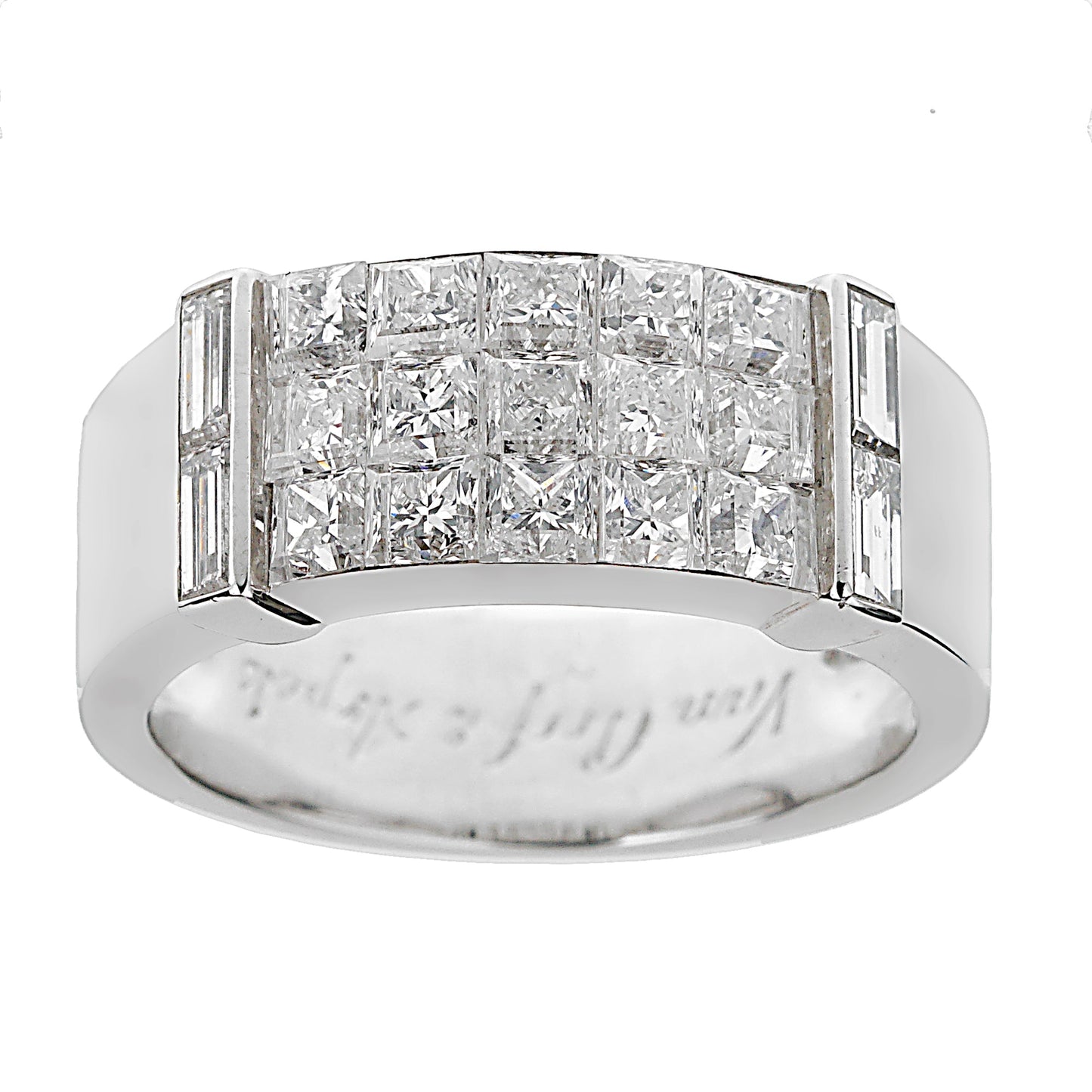 Van Cleef & Arpels Mystery Set Diamond 18k White Gold Cocktail Ring