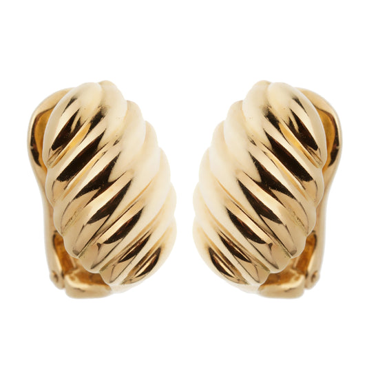 Van Cleef & Arpels Scalloped Yellow Gold Clip On Earrings