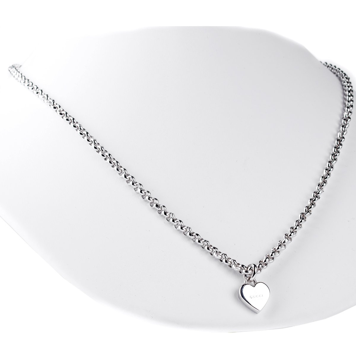 Gucci Chain Link Heart Silver Necklace