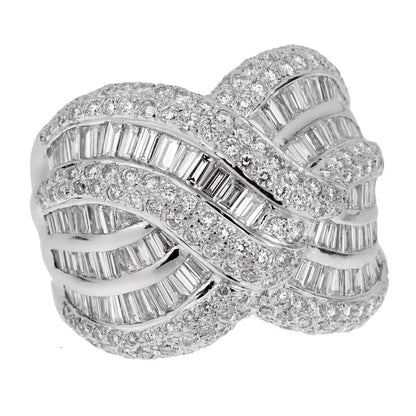 Ladies White Gold Diamond Cocktail Ring Sz 8