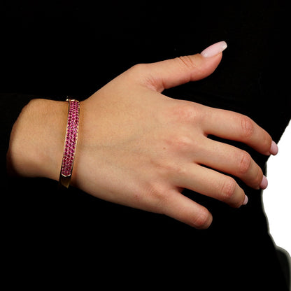 Van Cleef & Arpels Pink Sapphire 18k Rose Gold Bangle